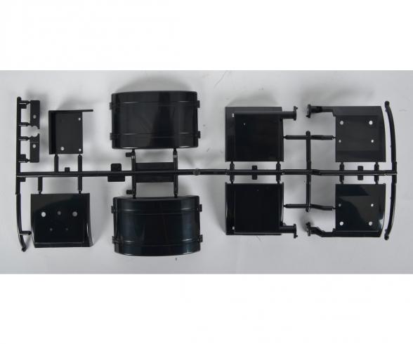 Rear Fender Y Parts, model spare part on sprue