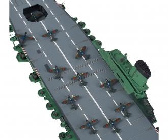 1:700 Shinano Aircraft Carrier, waterline model kit