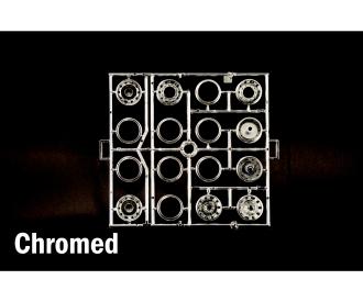 1:24 RENAULT AE500 Magnum