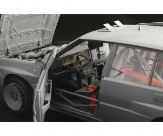Lancia Delta HF Integrale 16V Model Kit 1:12