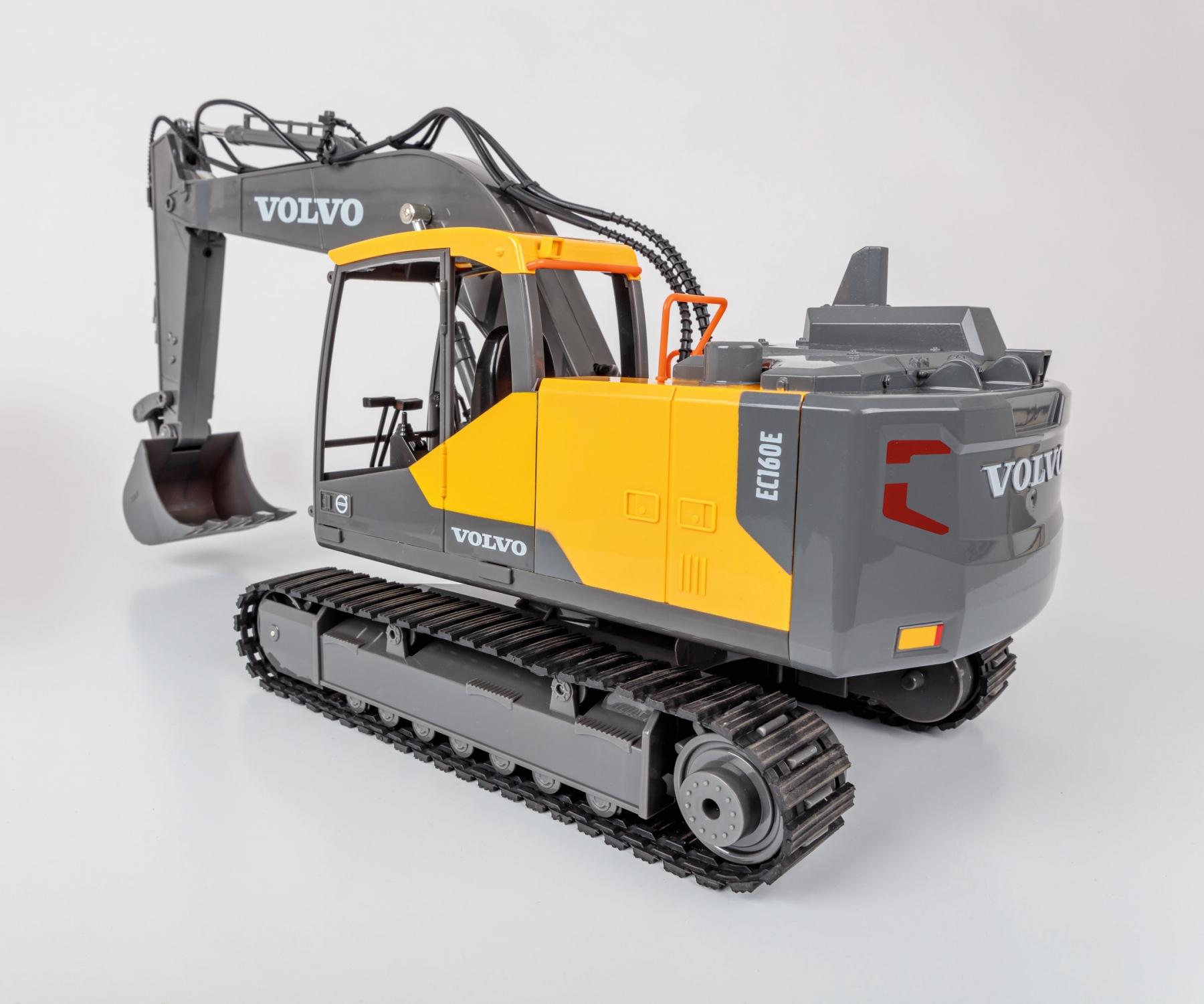 Buy 1:16 Excavator Volvo 2,4 GHz 100% RTR online Carson