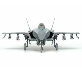 1:48 F-35A Lightning II, plastic model assembly kit