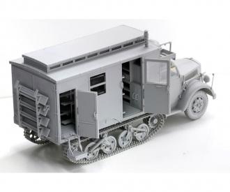 1:35 Sd.Kfz.3 Maultier Ambulance