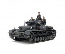 1:35 Ger. Battle Tank IV F, plastic model kit