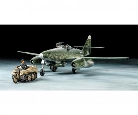 1:48 Me262A-2a w/Kettenkraftrad