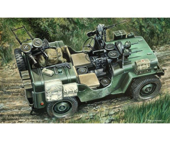Commando Car 1:35 Scale Model Kit with Figure