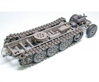 1:35 SdKfz.9 Famo, plastic assembly kit