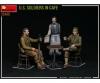 1:35 Fig. Soldats américains au café (3) avec accessoires