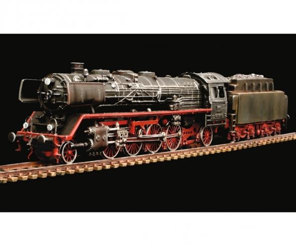 Locomotive BR41 Model Kit in 1:87 HO Scale
