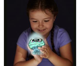Slime Play Glowy