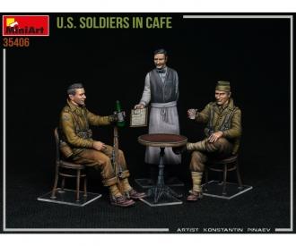 1:35 Fig. US soldaten im Café (3) m.Zub.