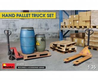 MiniArt Hand Pallet Truck Set Model Kit 1:35