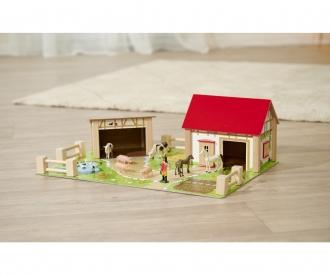 Farm with Accessories