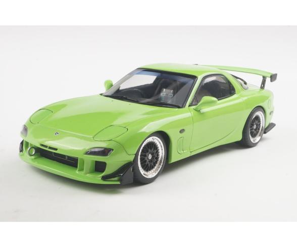 1:18 Mazda RX7 FD3RS neon grün 1994 1:18 Mazda RX7 FD3RS neon grün 1994