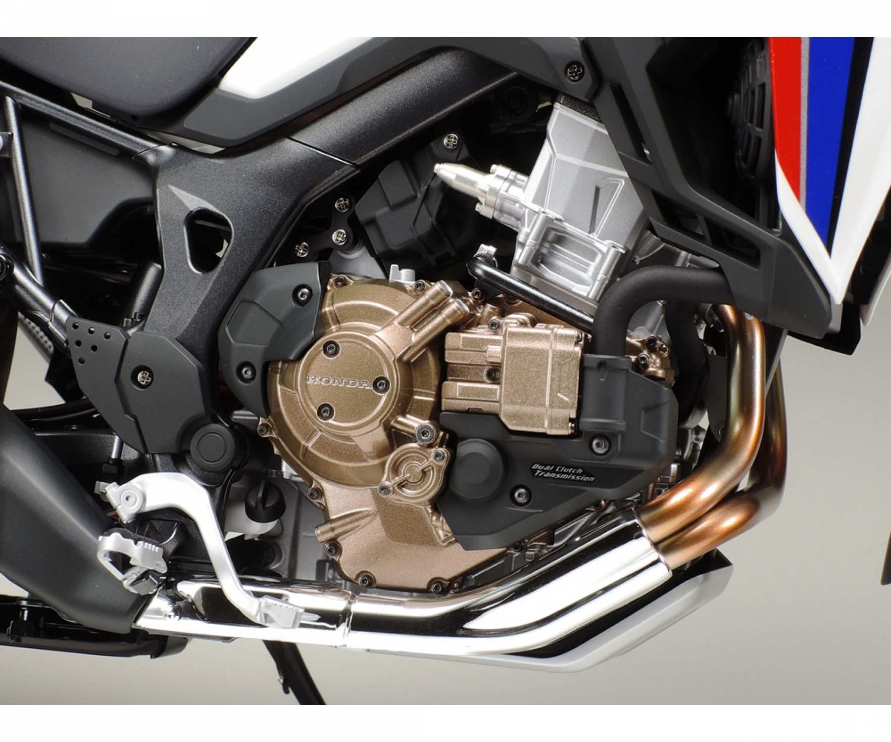 Honda Africa Twin CRF1000L DCT 2016 Modellauto 1:18 - Limitierte Auflage Diecast Metall