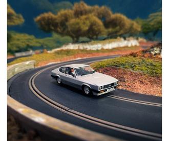 Scalextric The Professionals Capri Twin Pack