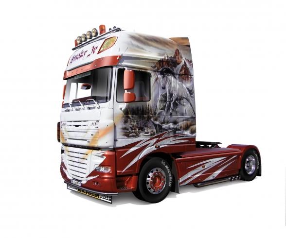 1:24 DAF XF105