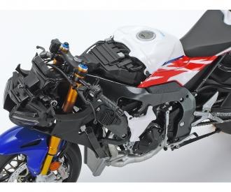 1:12 Honda CBR1000RR-R FIREBLADE SP, model kit