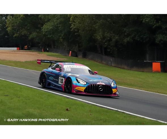 Scalextric Mercedes-AMG GT3 1:32 Race Car