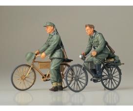 1:35 Diorama-Set Soilder w/ Bicycle, assembly kit