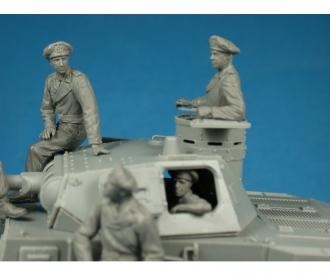 1:35 Fig. Ger. Tank Crew France 1940 (5)