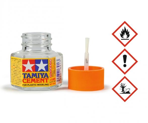 Tamiya Cement w/Brush 20ml Plastic Model Glue