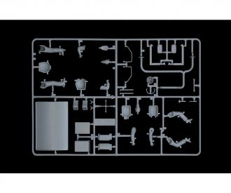 Italeri Truck Shop Accessories Model Kit 1:24