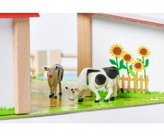 Farm with Accessories