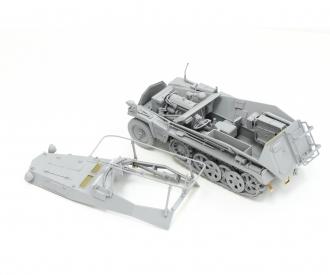 1:35 Sd.Kfz.250/3 "Greif"