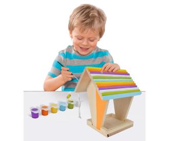Outdoor Feeding House