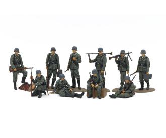 1:48 German Wehrmacht Infantry, figure assembly kit