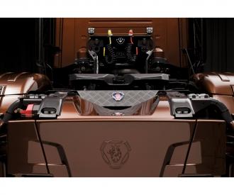 Scania R730 V8 Black Amber 1:24 Model Kit