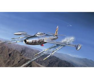 Italeri F-84G Thunderjet Model Kit 1:72