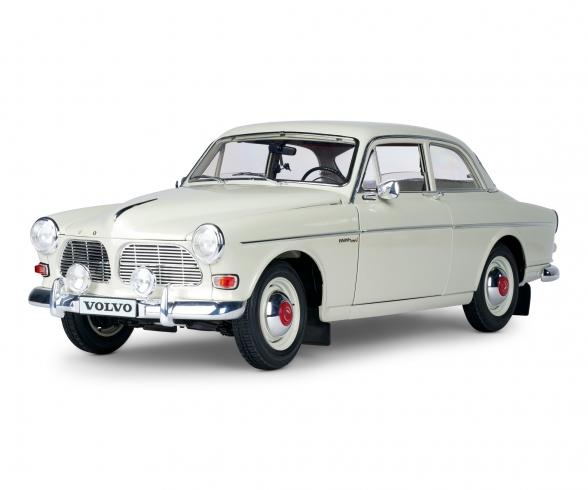 iXO Volvo 122S 1:8 Die-Cast Model Kit