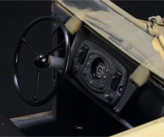 KDF. 1 Typ 82 Kübelwagen model kit 1:9 scale