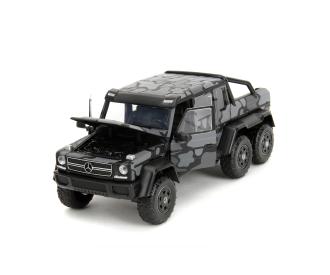 Pink Slips Mercedes Benz AMG G63 1:24