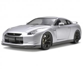 1:24 Nissan GT-R Streetversion, model kit
