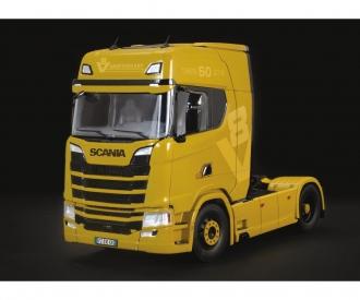 Italeri SCANIA S730 Highline 4x2 Model Kit