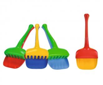 Someone's in a Gowi Mini Spade and Rake Mood