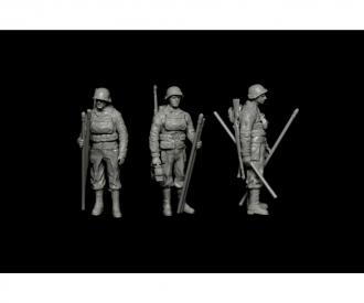 Italeri LCVP with US Infantry Model Kit 1:35