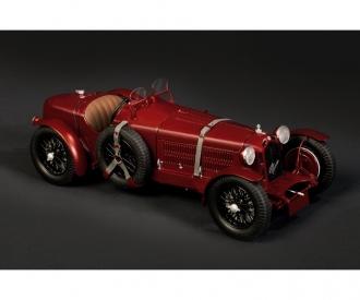 Alfa Romeo 8C 2300 1931-33 Model Kit 1:12