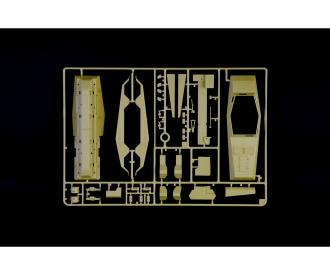 Sd.Kfz. 234/3 Model Kit 1:35 with PE Parts