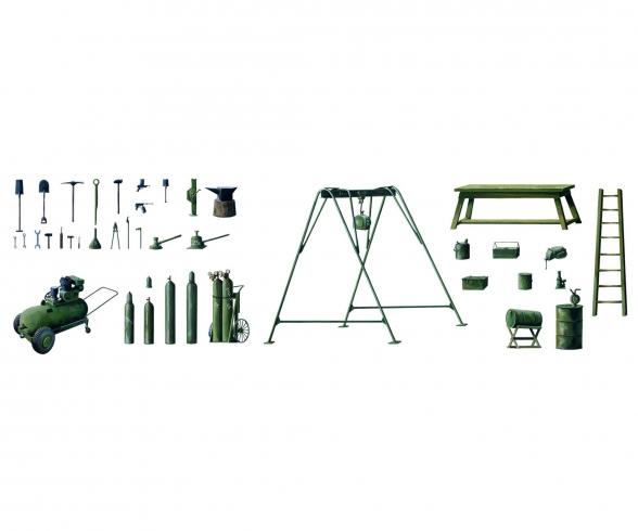Italeri Field Tool Shop Model Kit 1:35 Scale