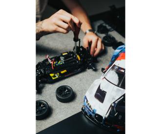 1:10 RC BMW M4 GT3 EVO TT-02