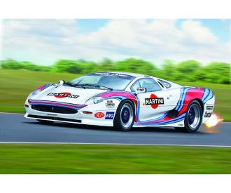 Jaguar XJ 220 Race Car Model Kit 1:24