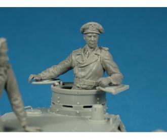 1:35 Fig. Ger. Tank Crew France 1940 (5)