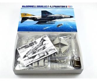 1:32 F-4J Phantom II Marines, aircraft model kit