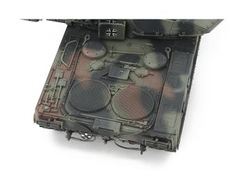 1:48 Leopard 2 A7V, plastic model kit