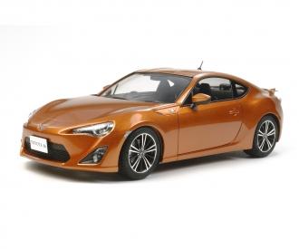 1:24 Toyota GT86, plastic model kit, opening hood