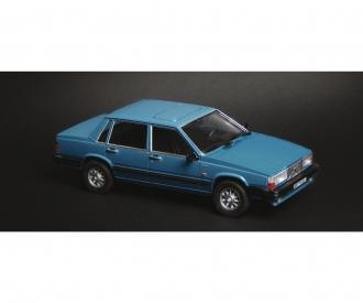 Italeri Volvo 760 GLE model kit 1:24 scale